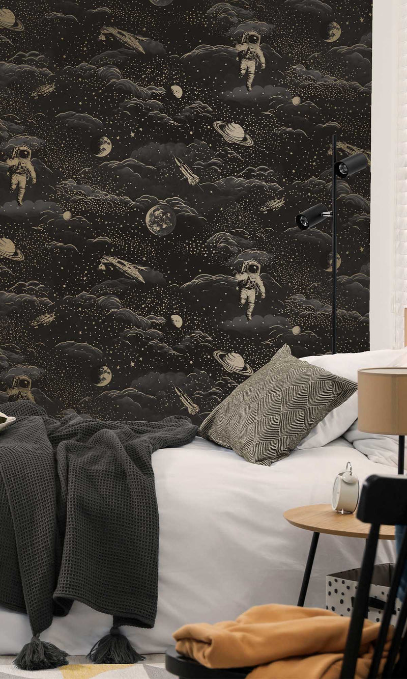 Adventure Awaits Lost In Space Black/Gold 14050