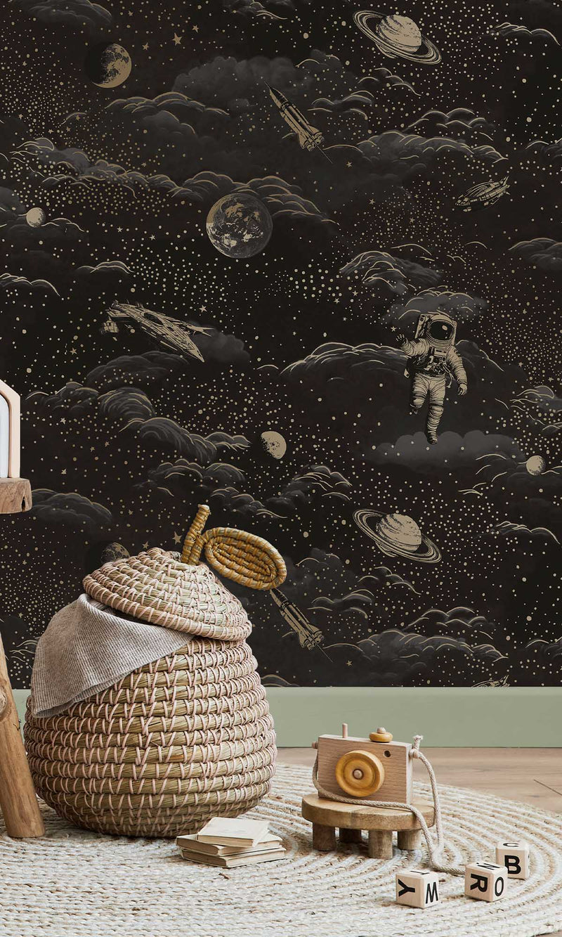 Adventure Awaits Lost In Space Black/Gold 14050